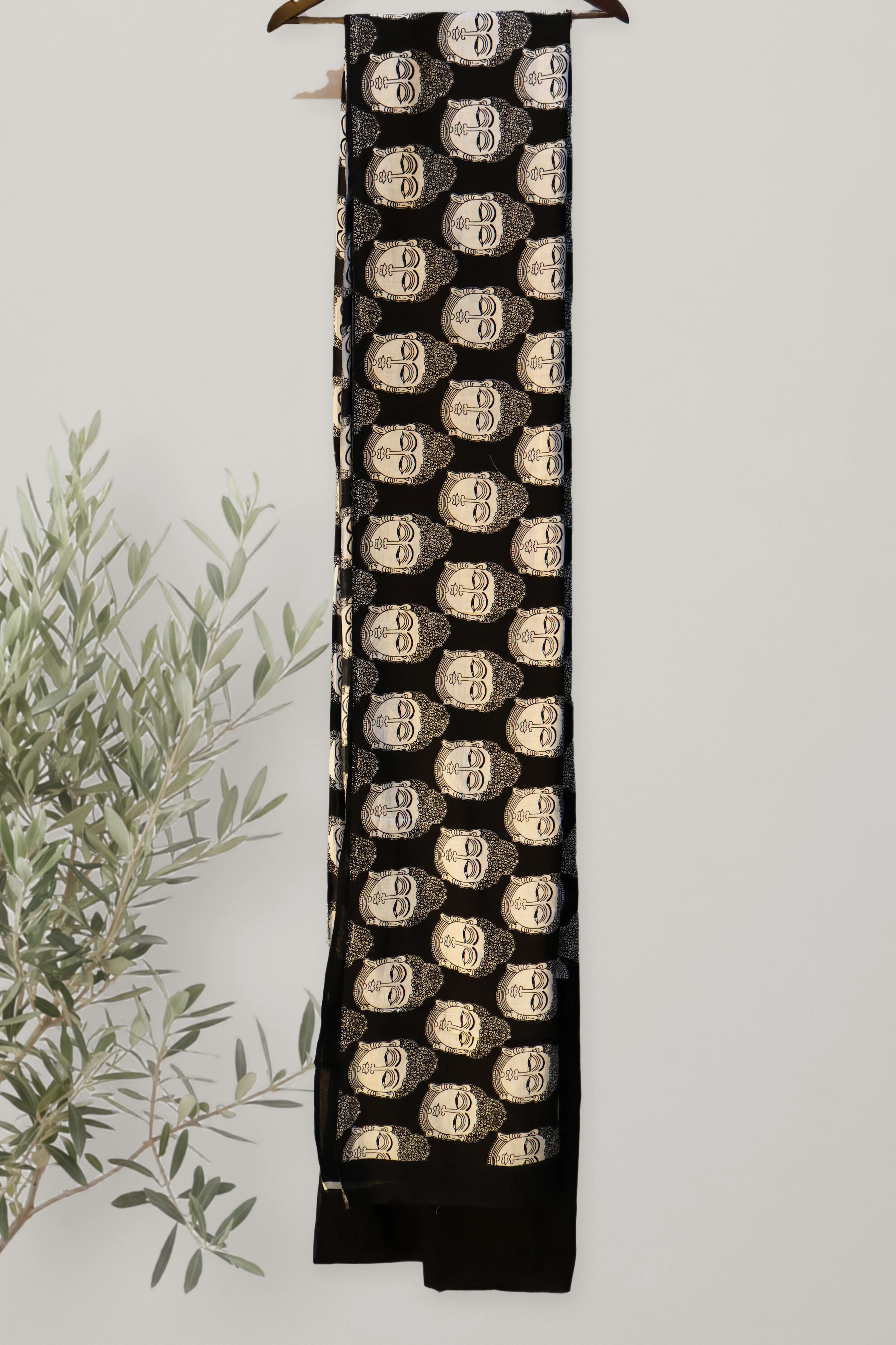Budha - Sanganeri Cotton: a detail of the work. Cotton.