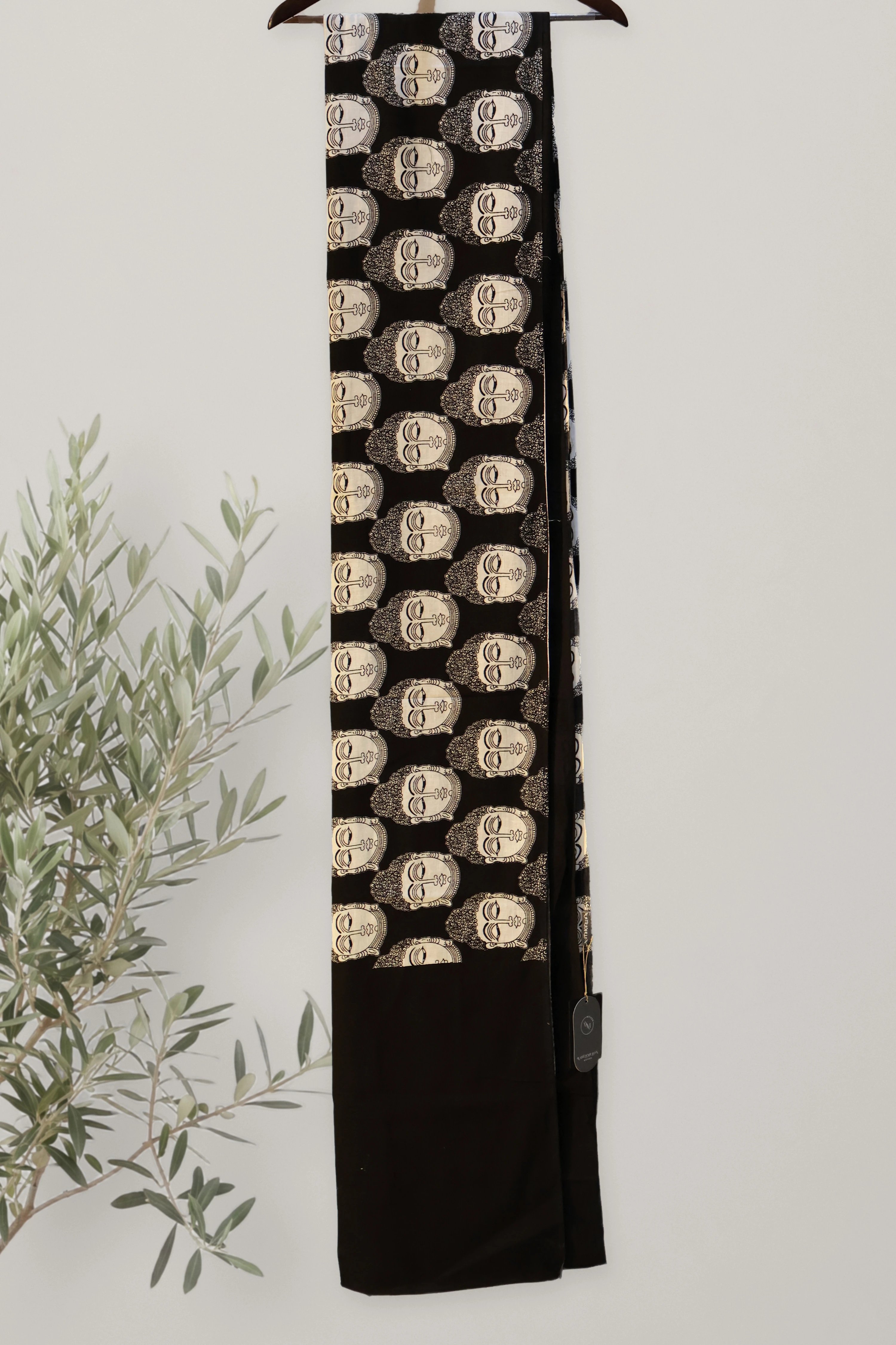 Budha - Sanganeri Cotton: a detail of the work. Cotton.