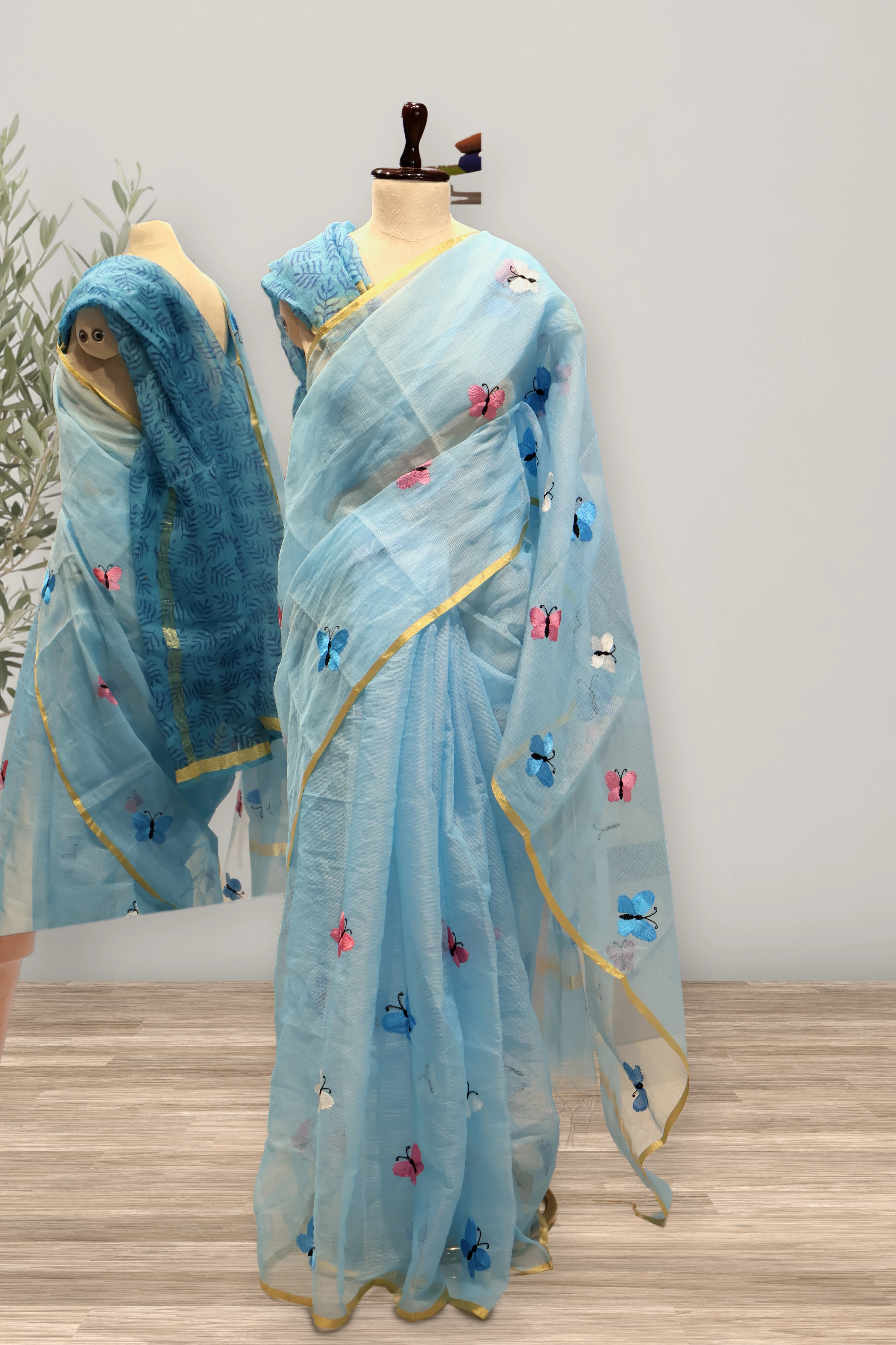 Butterfly Bloom - Kota: a detail of the work. Kota cotton.