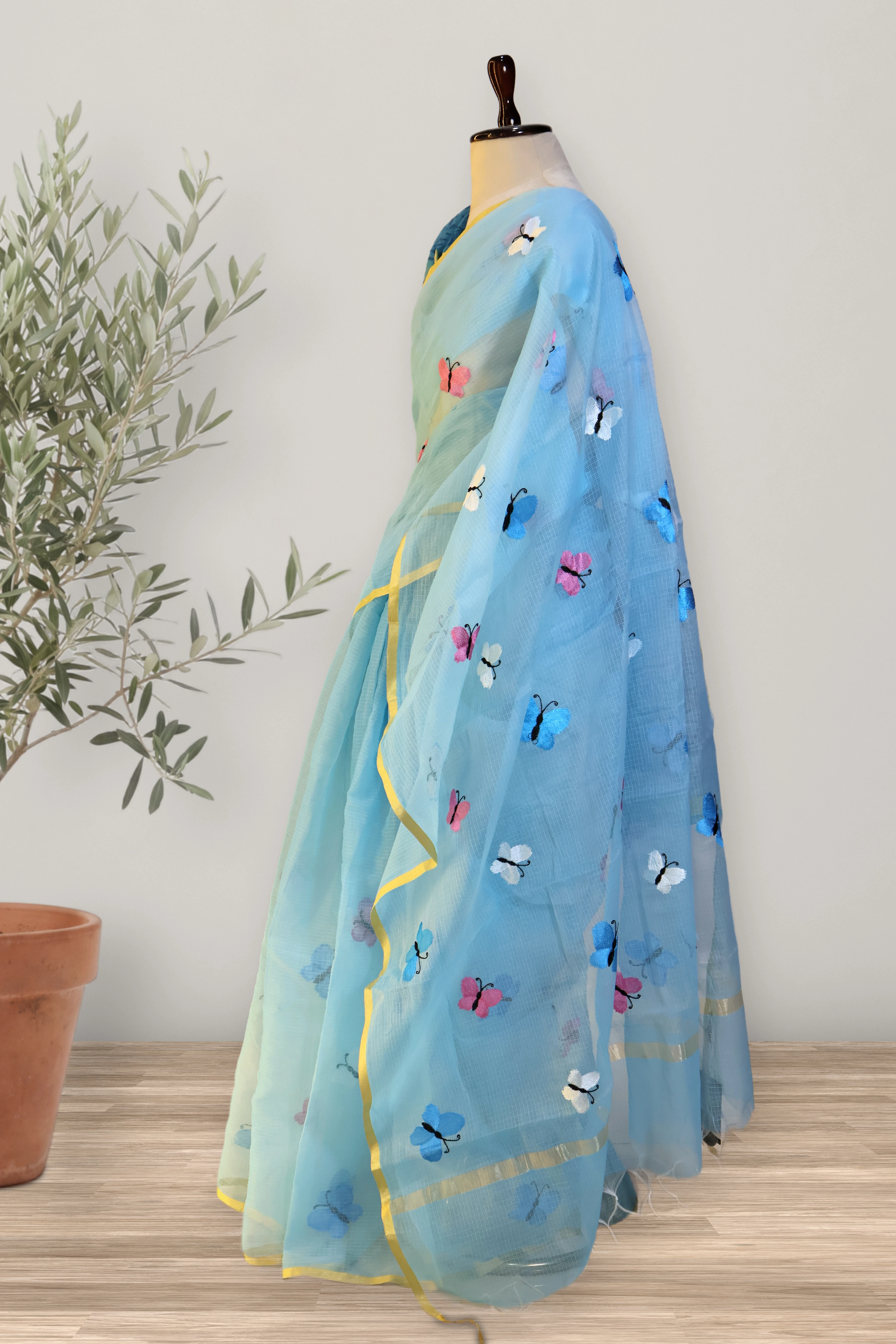 Butterfly Bloom - Kota: a detail of the work. Kota cotton.