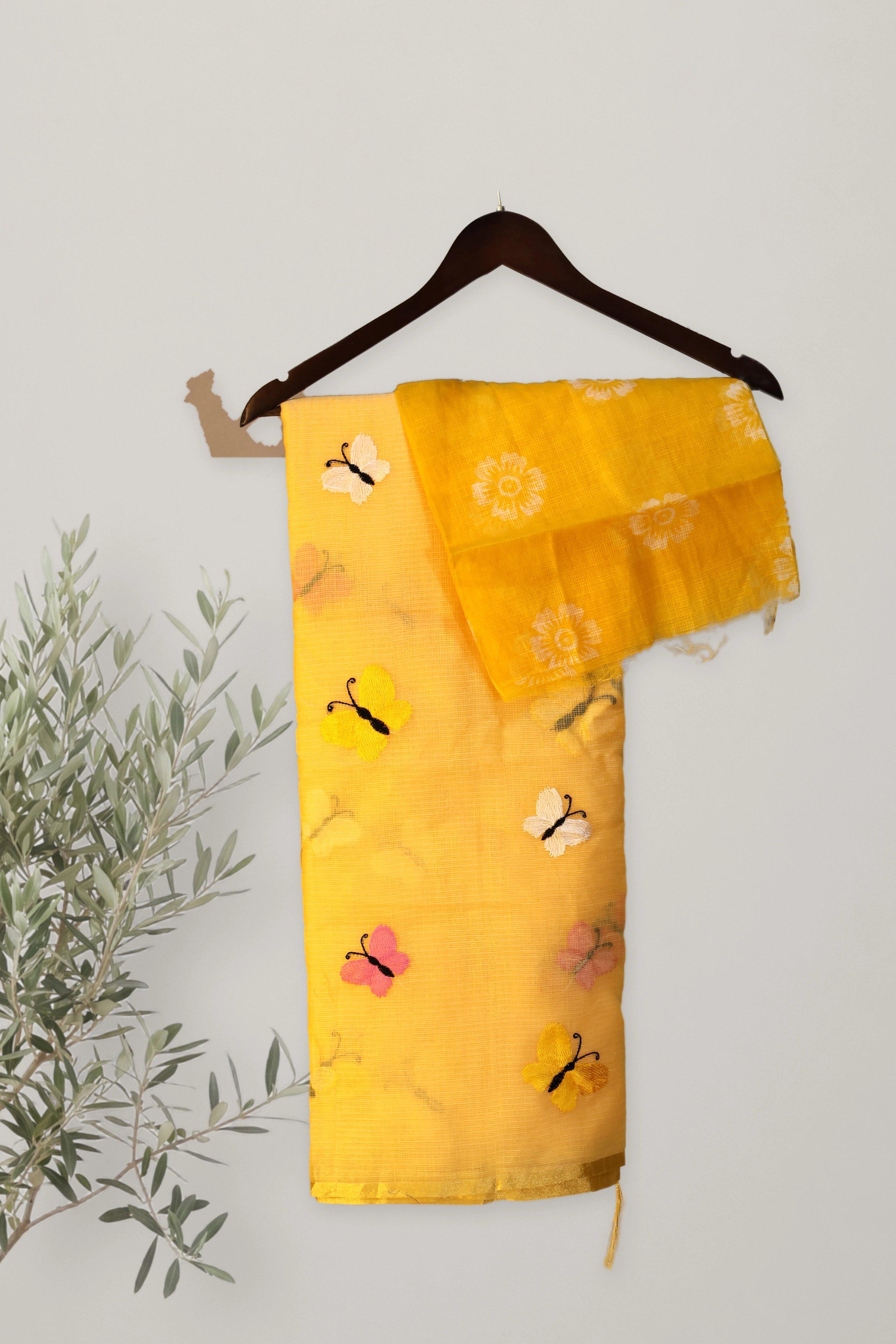 Butterfly Bloom - Kota: a detail of the work. Kota cotton.