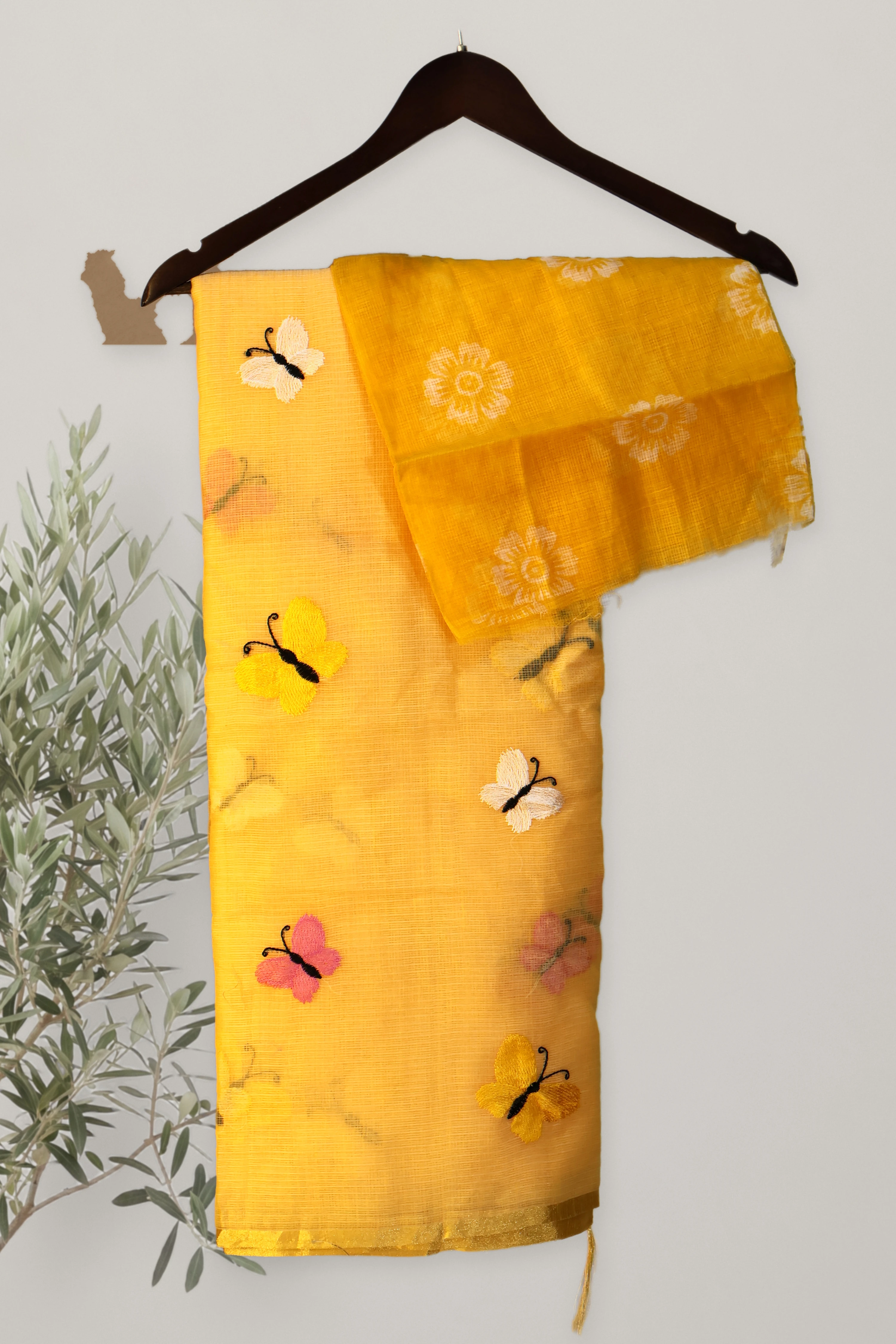 Butterfly Bloom - Kota: a detail of the work. Kota cotton.