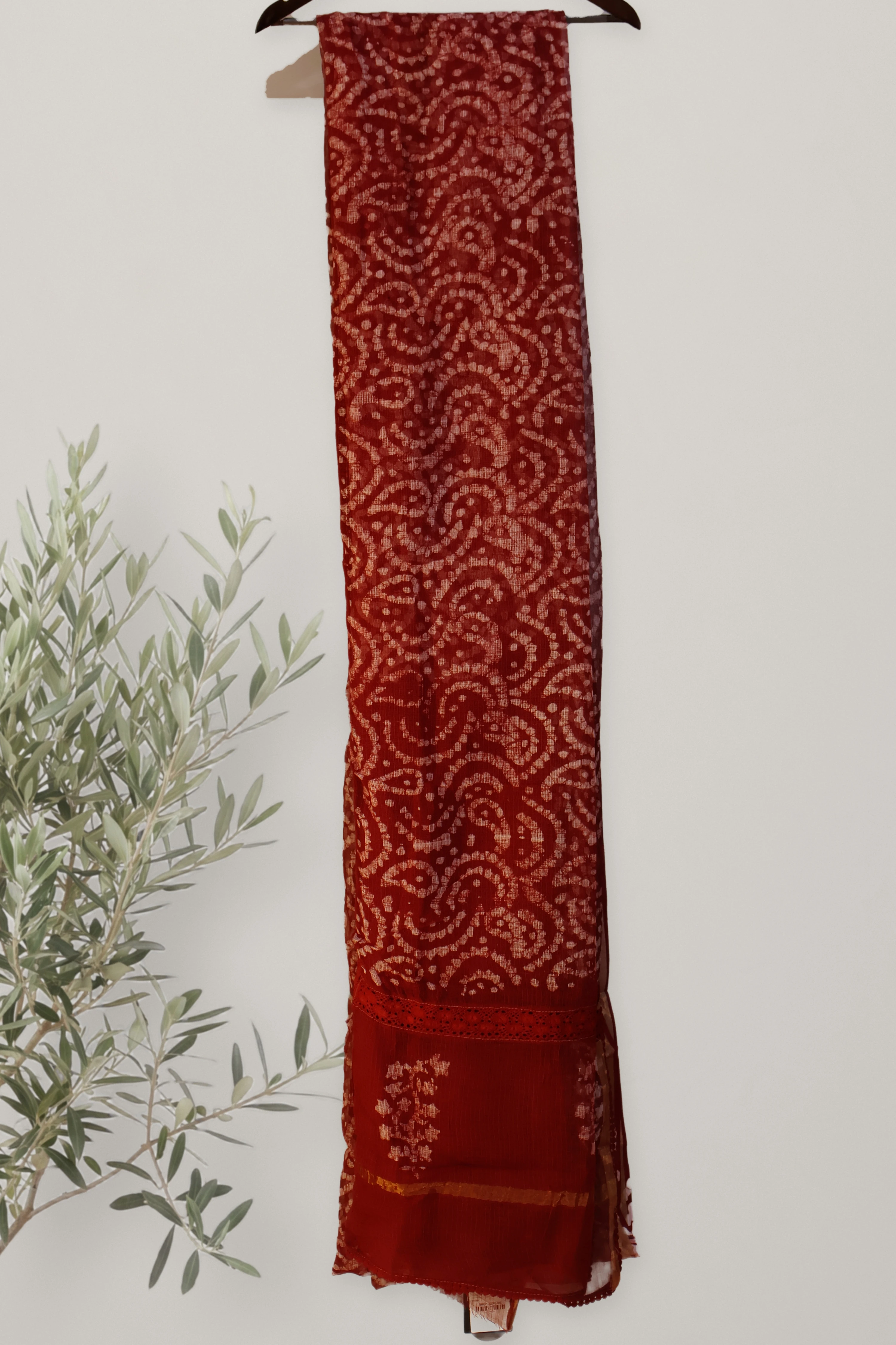 Lace Reverie - Kota: a detail of the work. Kota cotton.