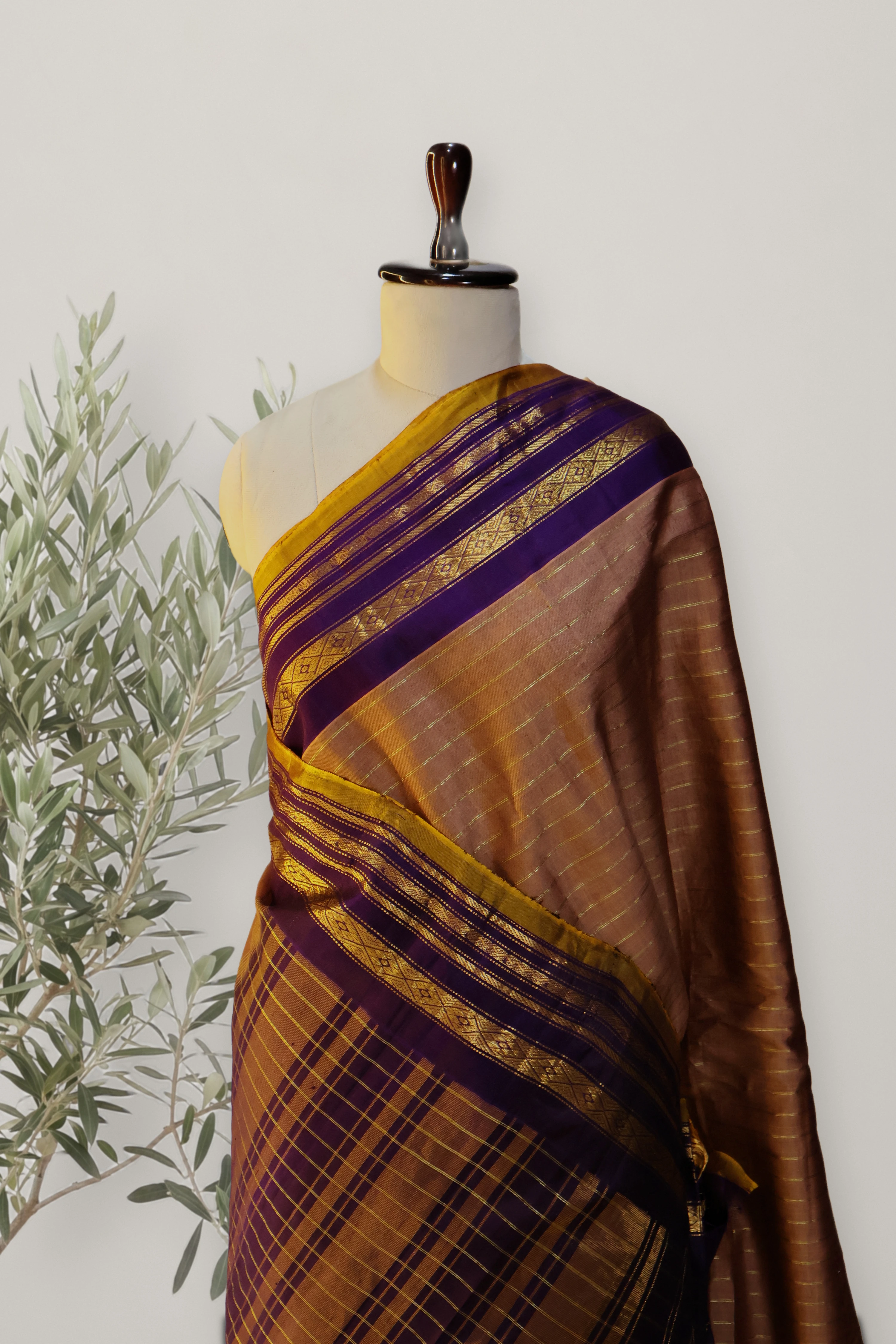 Siko- Gadwal: the whole piece, laid out. Gadwal Siko.