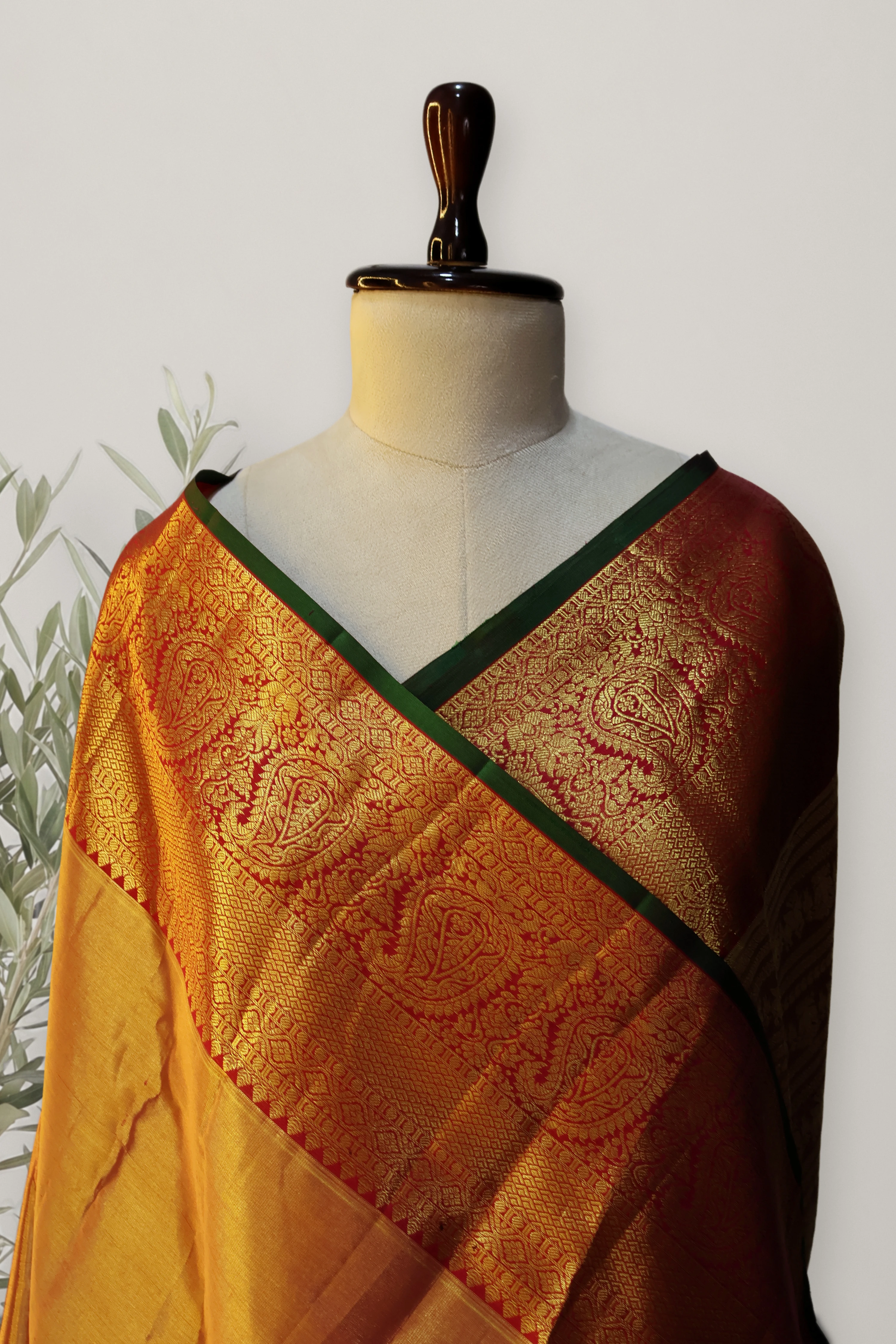 Katchi Pattu Bridal Saree: a detail of the work. Katchi Pattu.