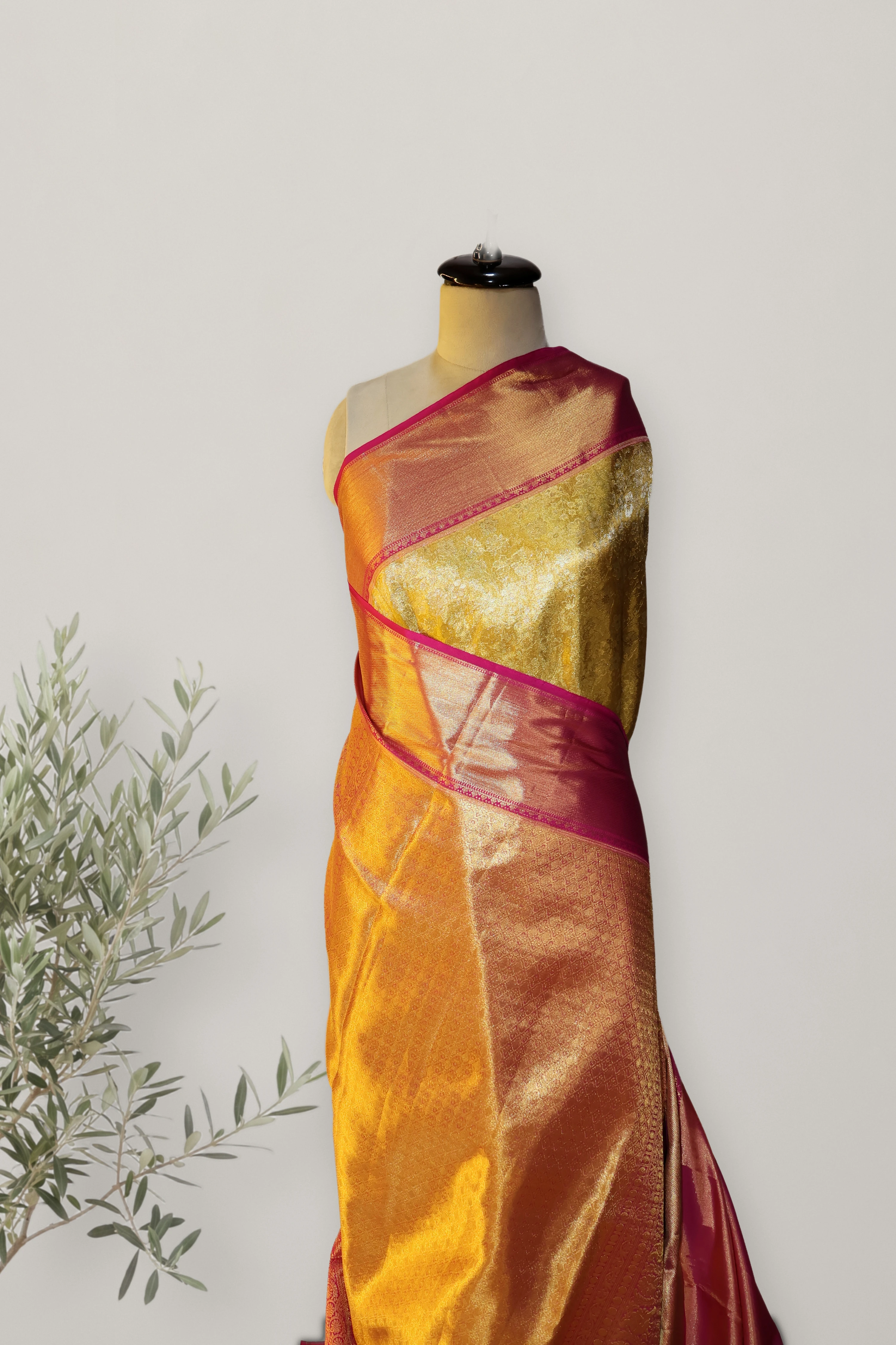 Kanchipattu Bridal Saree: a detail of the work. Kanchipattu.