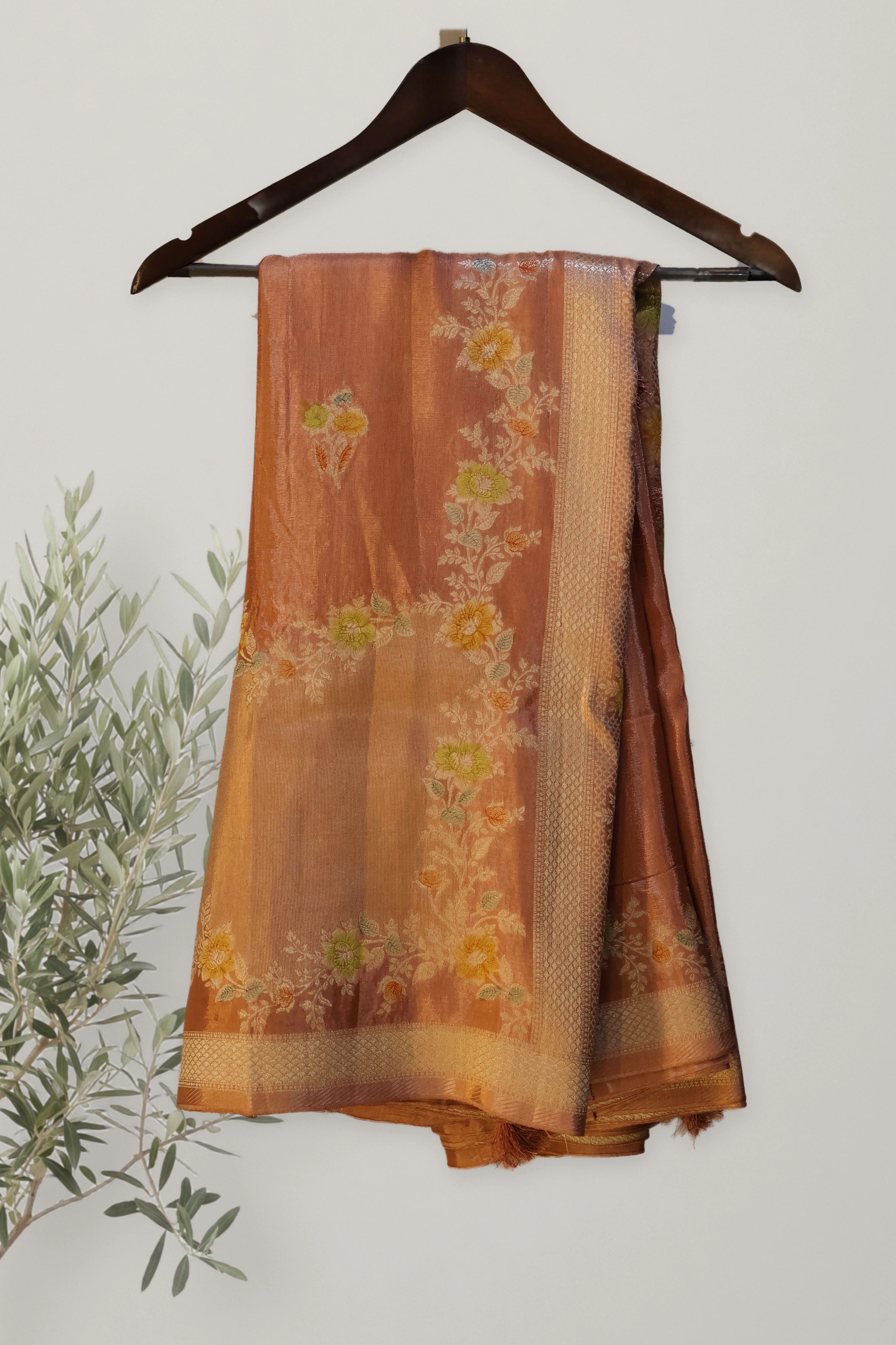 Banarasi Viscose Matka Silk: a detail of the work. Banarasi Viscose Matka Silk Hand Dye.