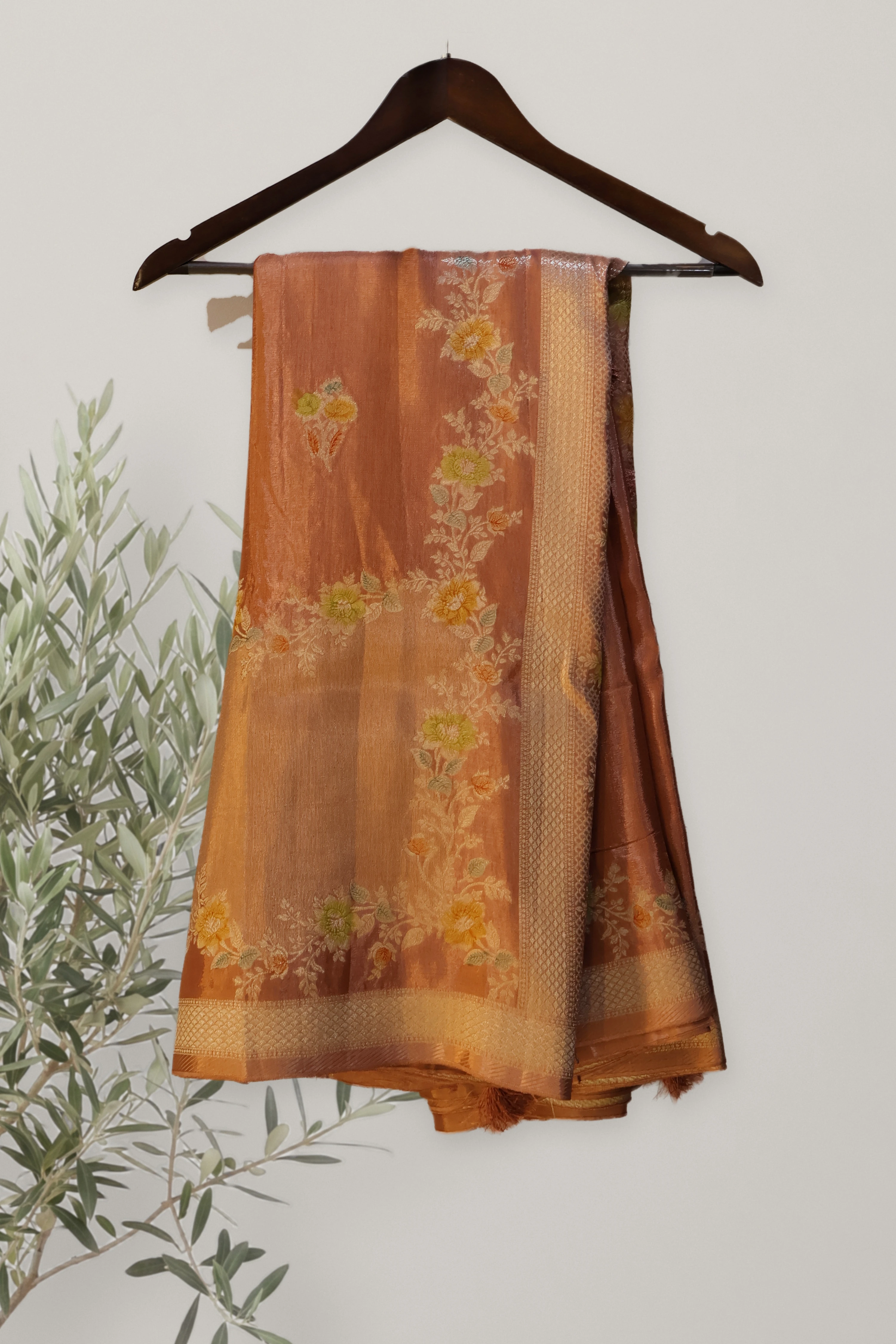 Banarasi Viscose Matka Silk: a detail of the work. Banarasi Viscose Matka Silk Hand Dye.