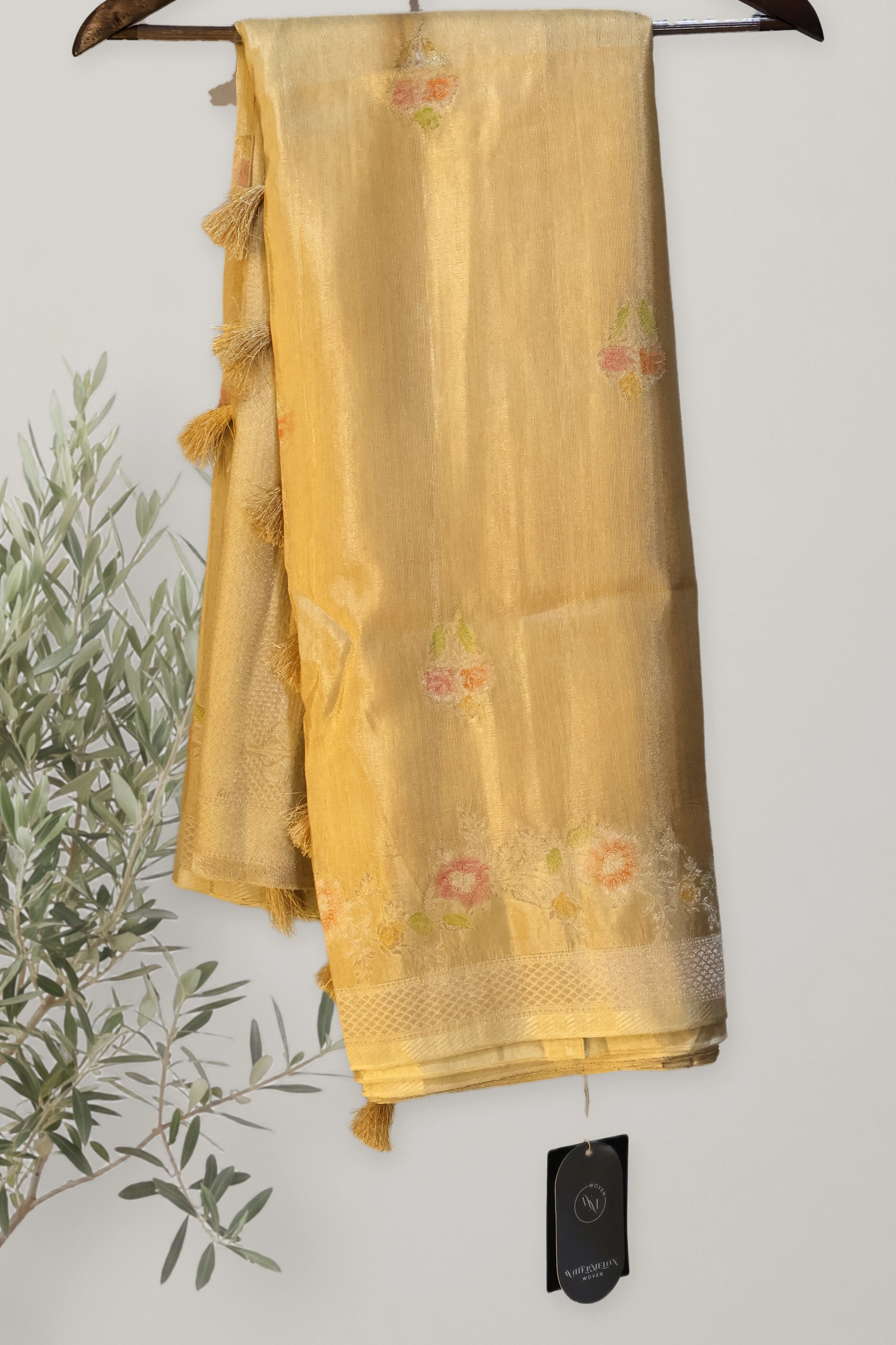 Banarasi Viscose Matka Silk: a detail of the work. Banarasi Viscose Matka Silk Hand Dye.