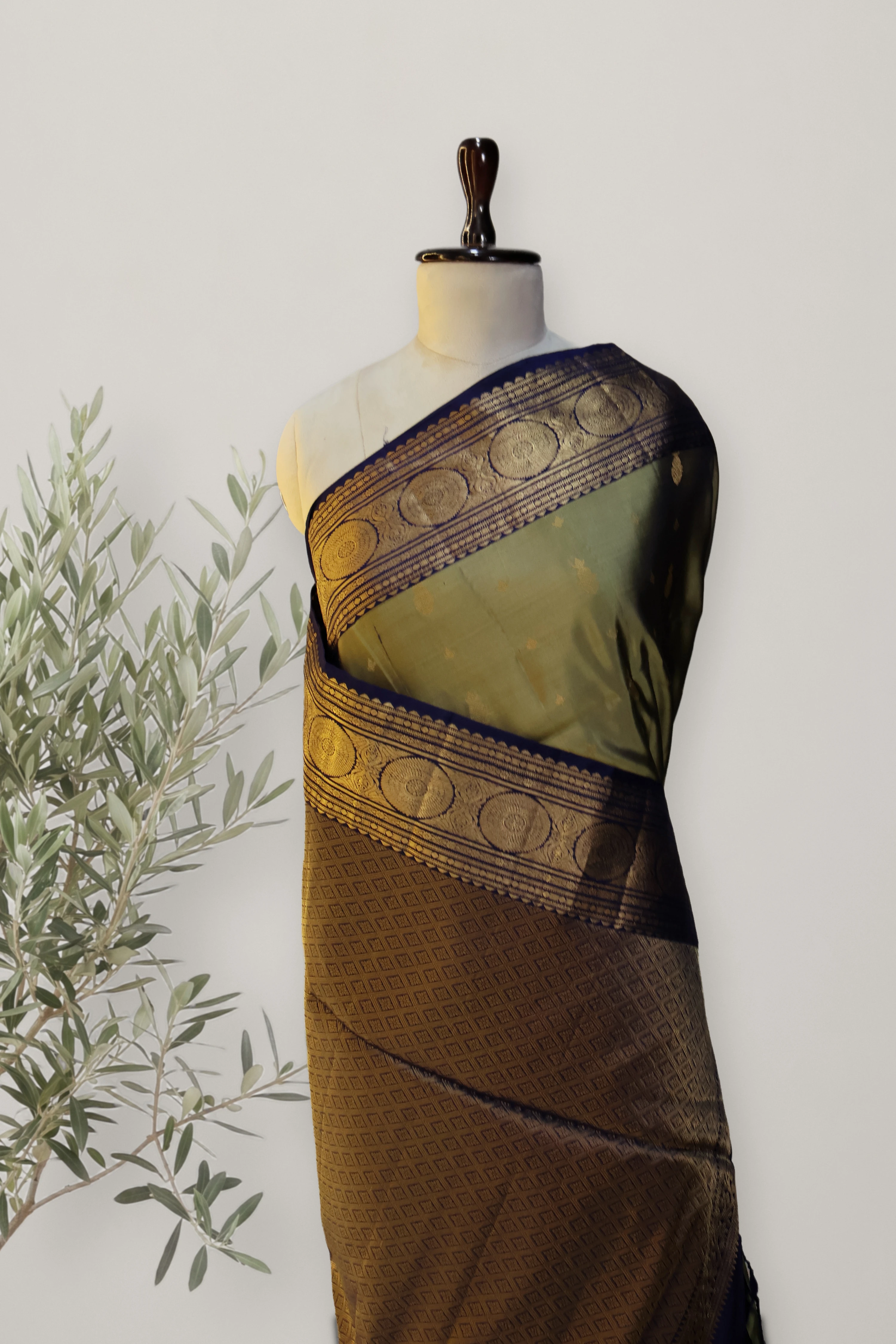 Kanchipuram Soft Silk Handloom: the whole piece, laid out. Kanchipuram Soft Silk Handloom.