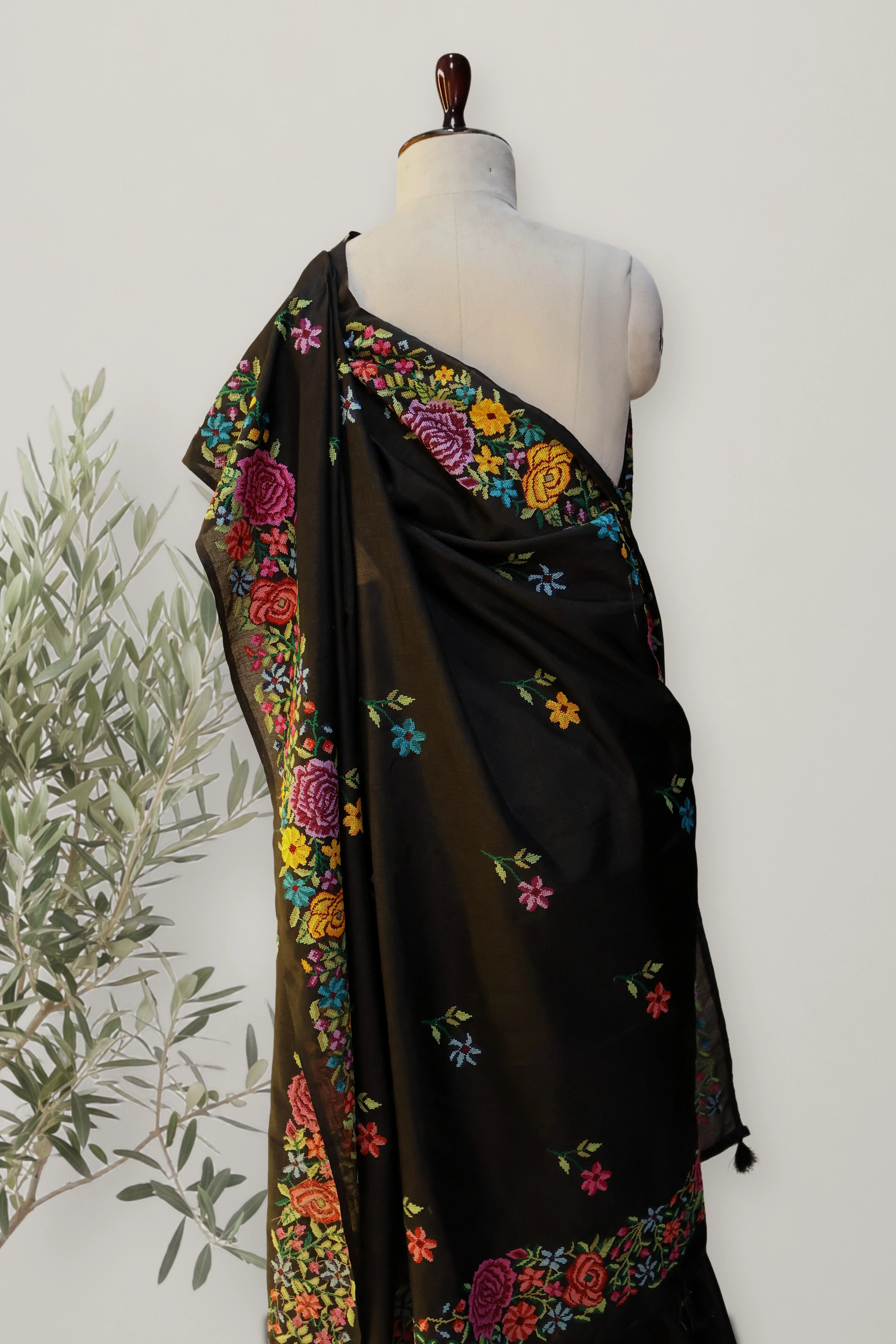 Floral Blush Chanderi Saree: a detail of the work. Premium Sheer Chanderi.