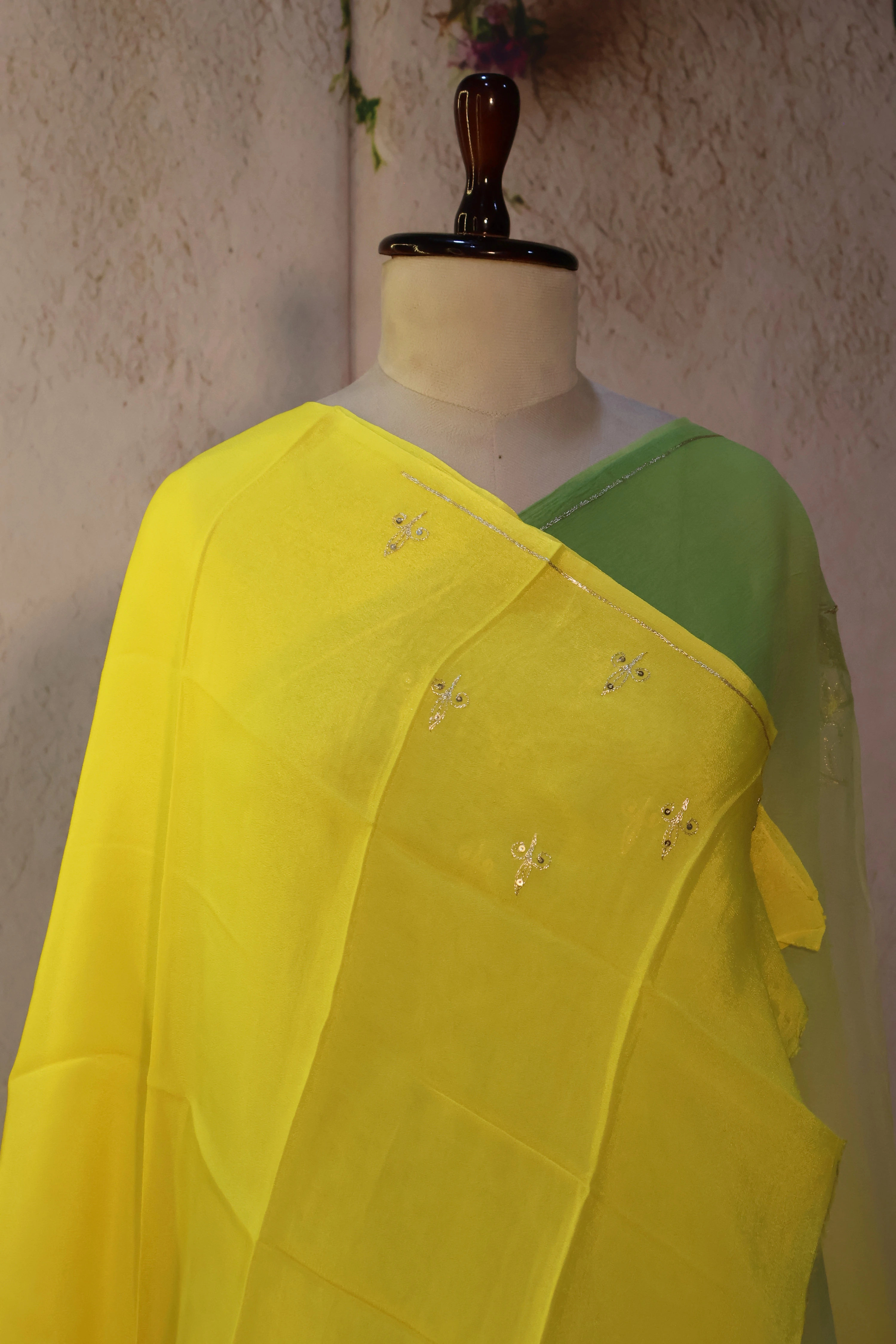 Series 2 · No. 03: the pallu, the decorated end panel that falls over the shoulder.