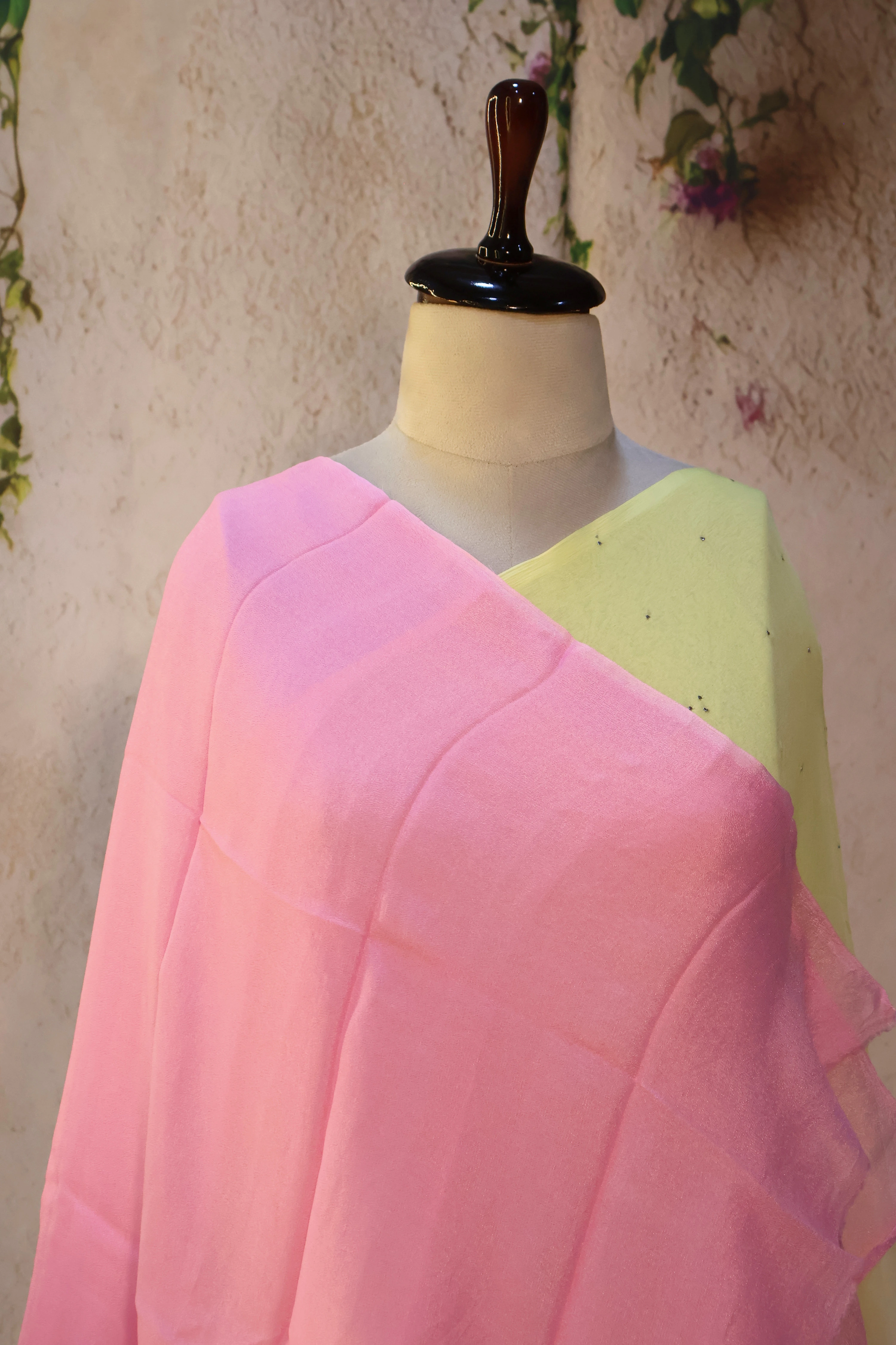 Series 2 · No. 14: the pallu, the decorated end panel that falls over the shoulder.