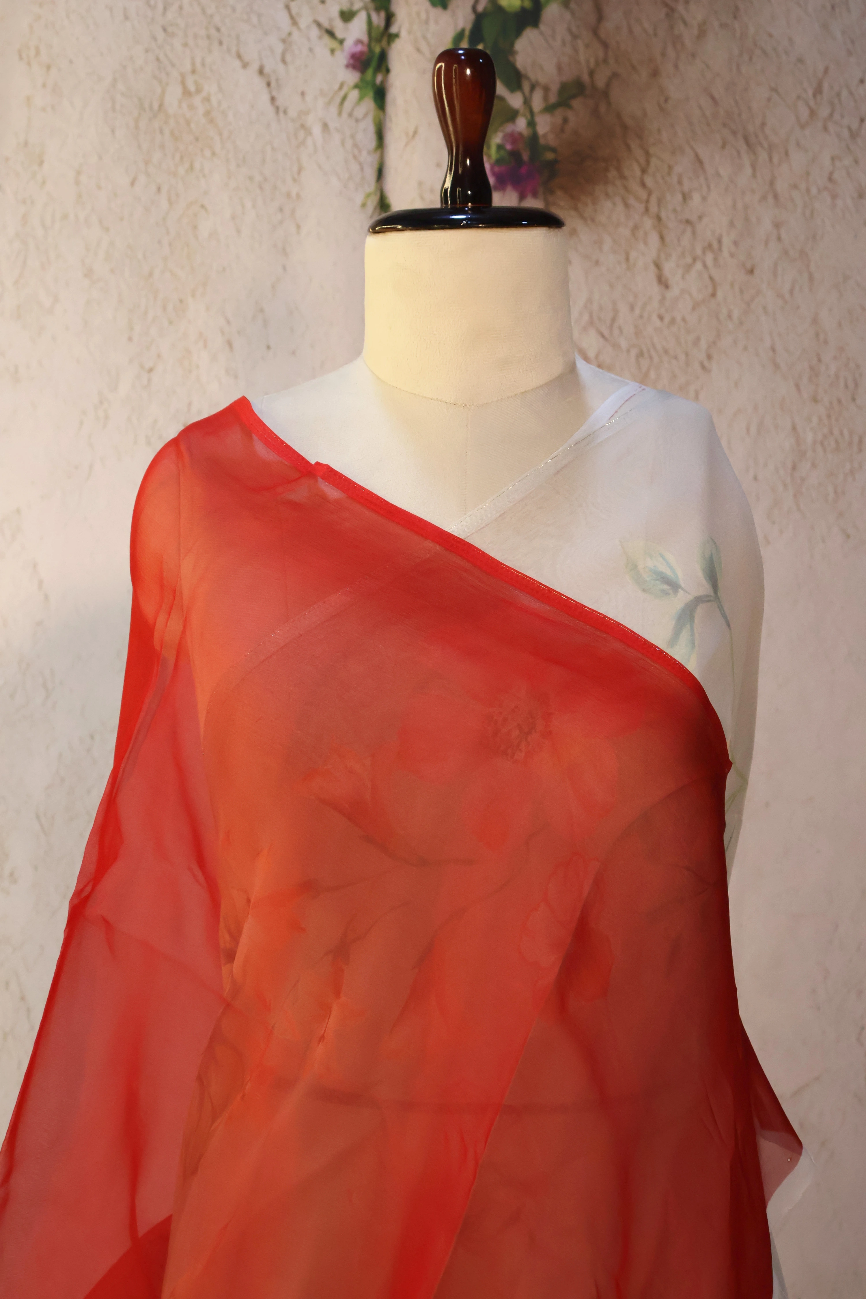 Series 2 · No. 19: the pallu, the decorated end panel that falls over the shoulder.