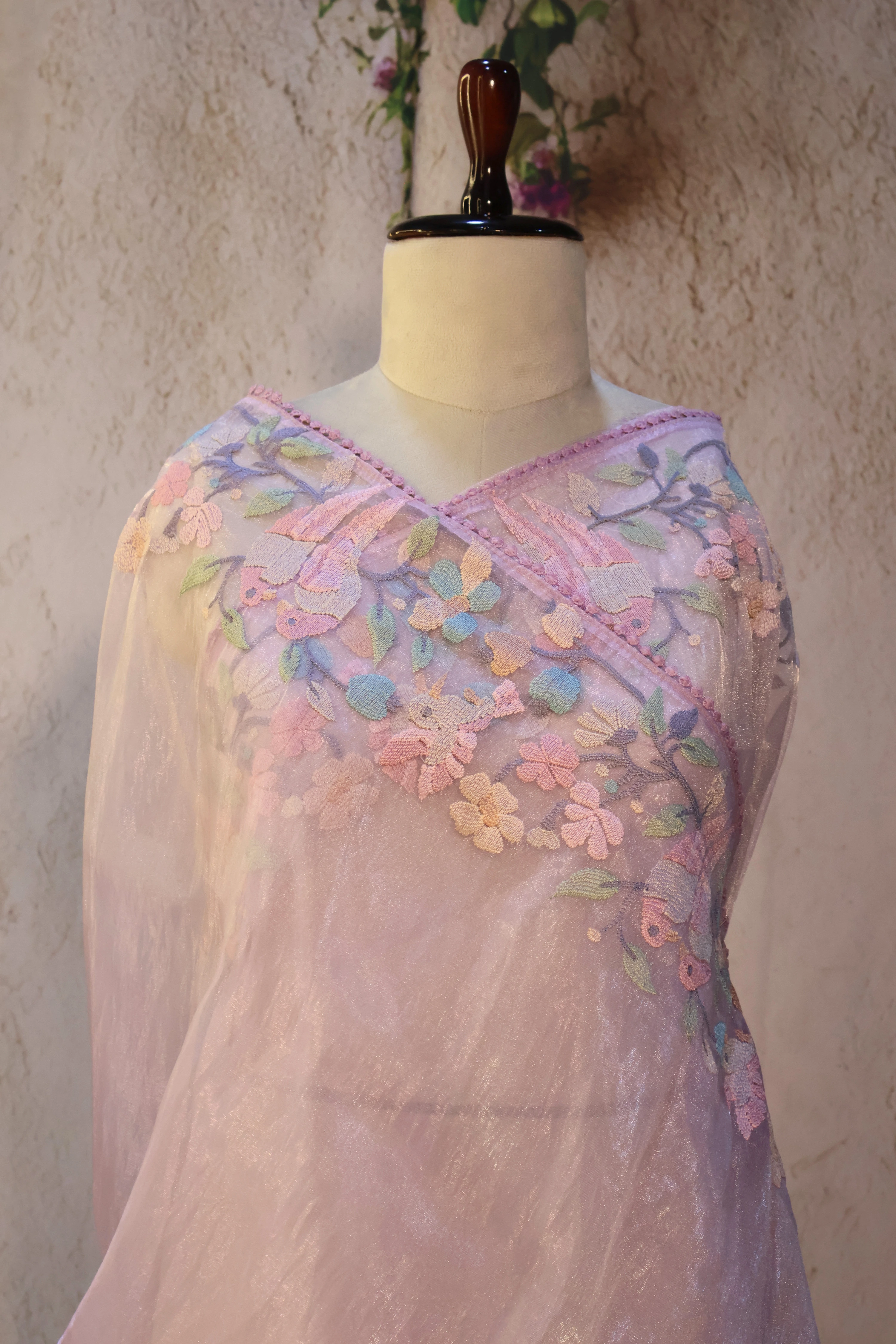 Series 2 · No. 29: the pallu, the decorated end panel that falls over the shoulder.