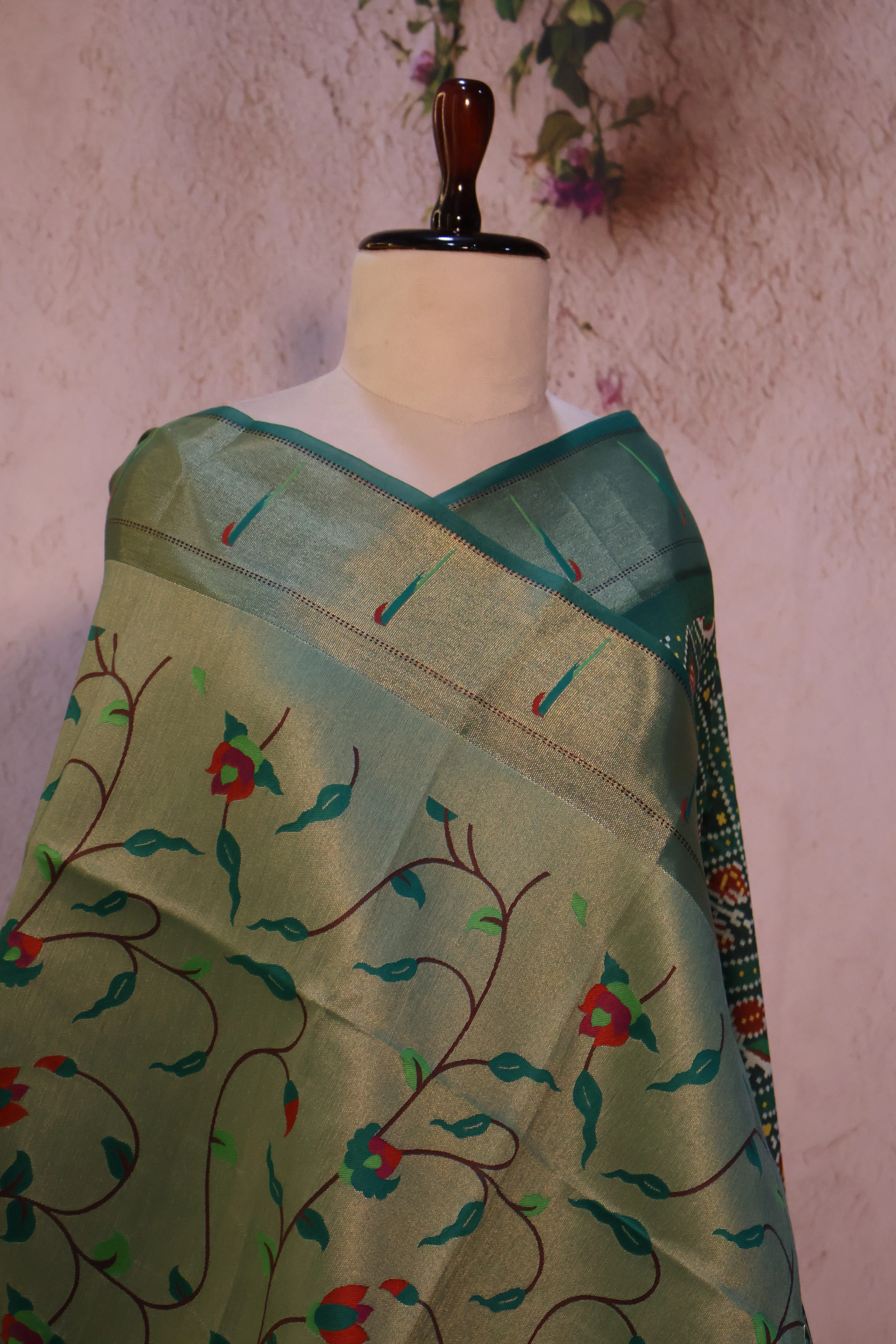 Series 2 · No. 31: the pallu, the decorated end panel that falls over the shoulder.