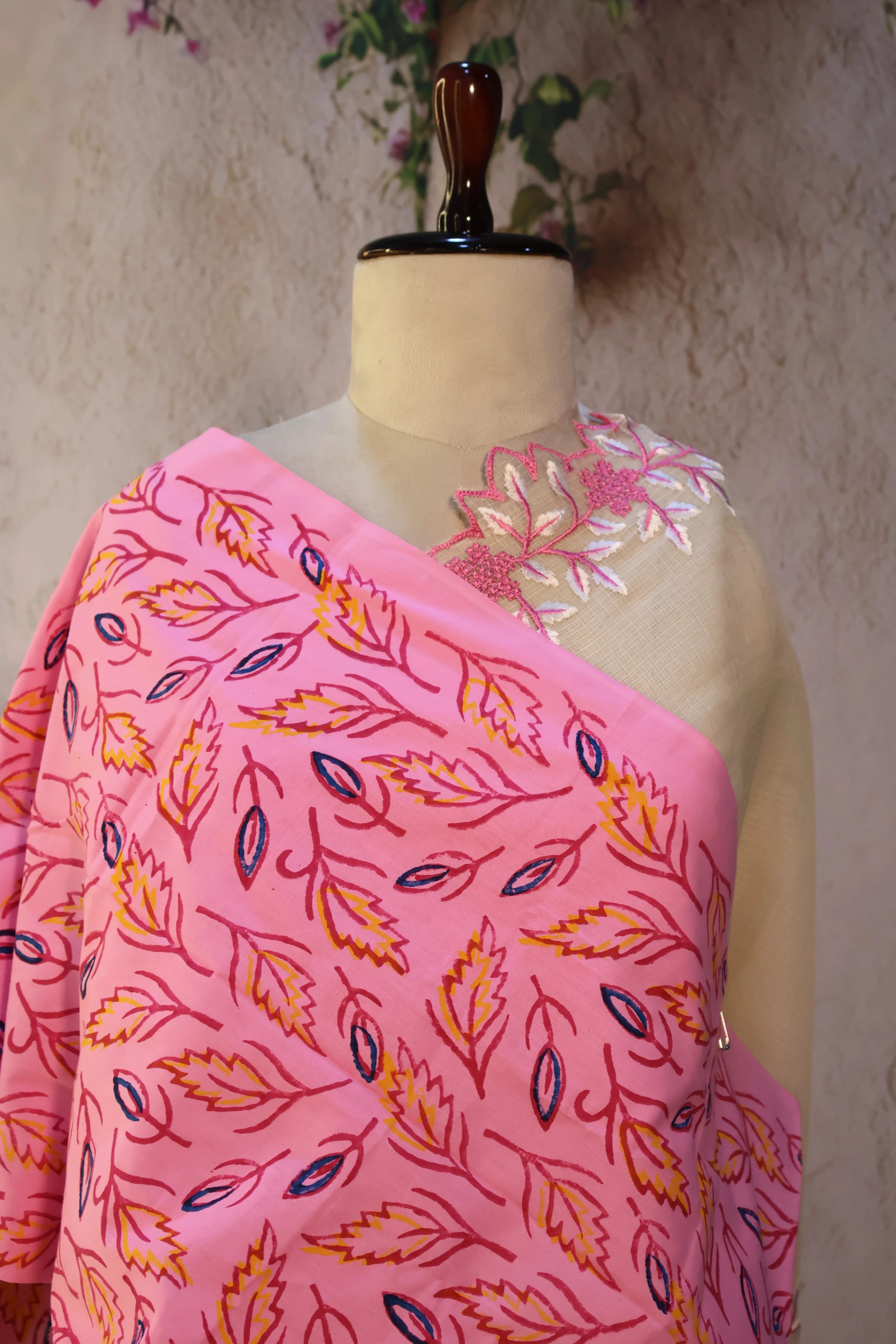 Series 2 · No. 34: the pallu, the decorated end panel that falls over the shoulder.