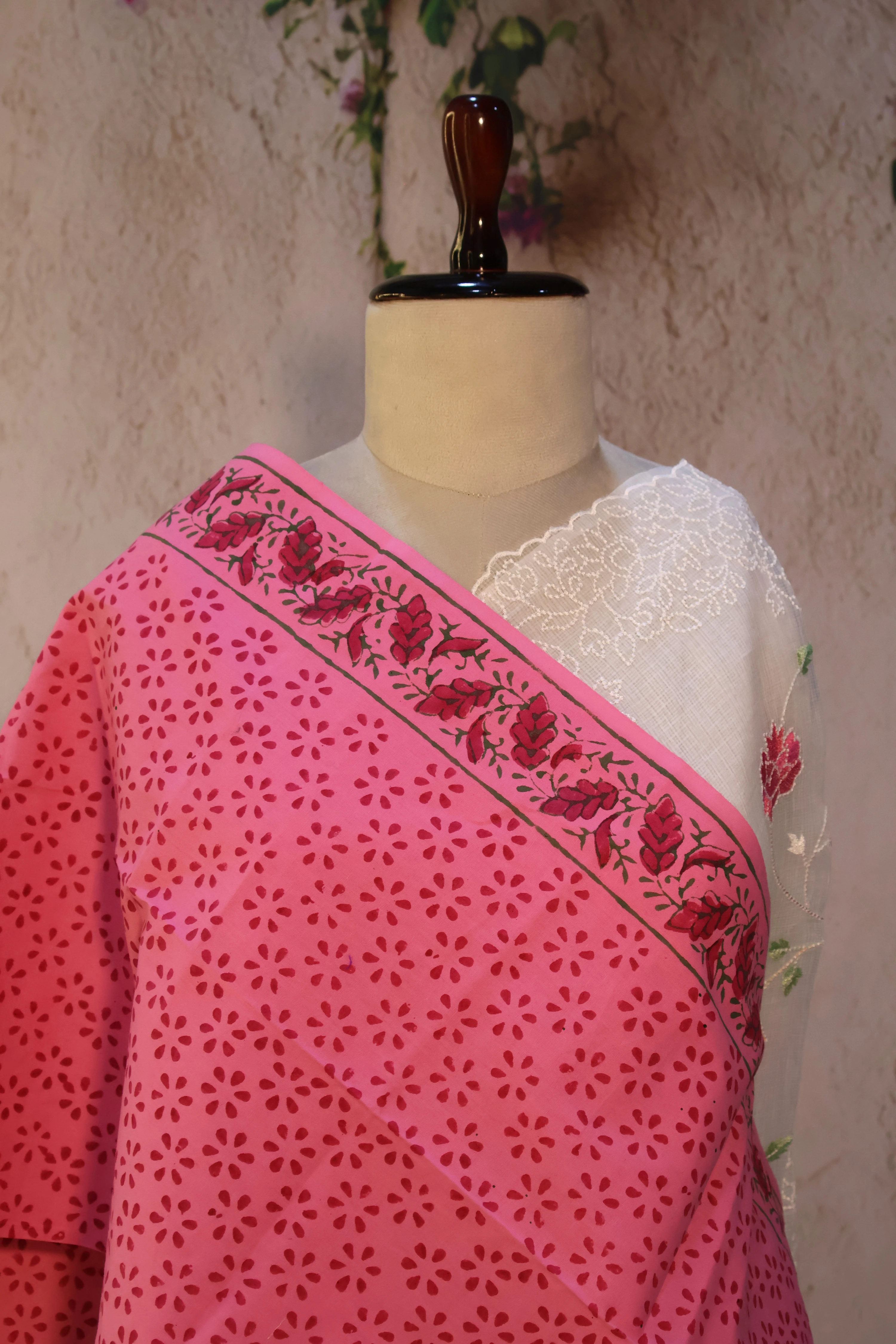 Series 2 · No. 37: the pallu, the decorated end panel that falls over the shoulder.