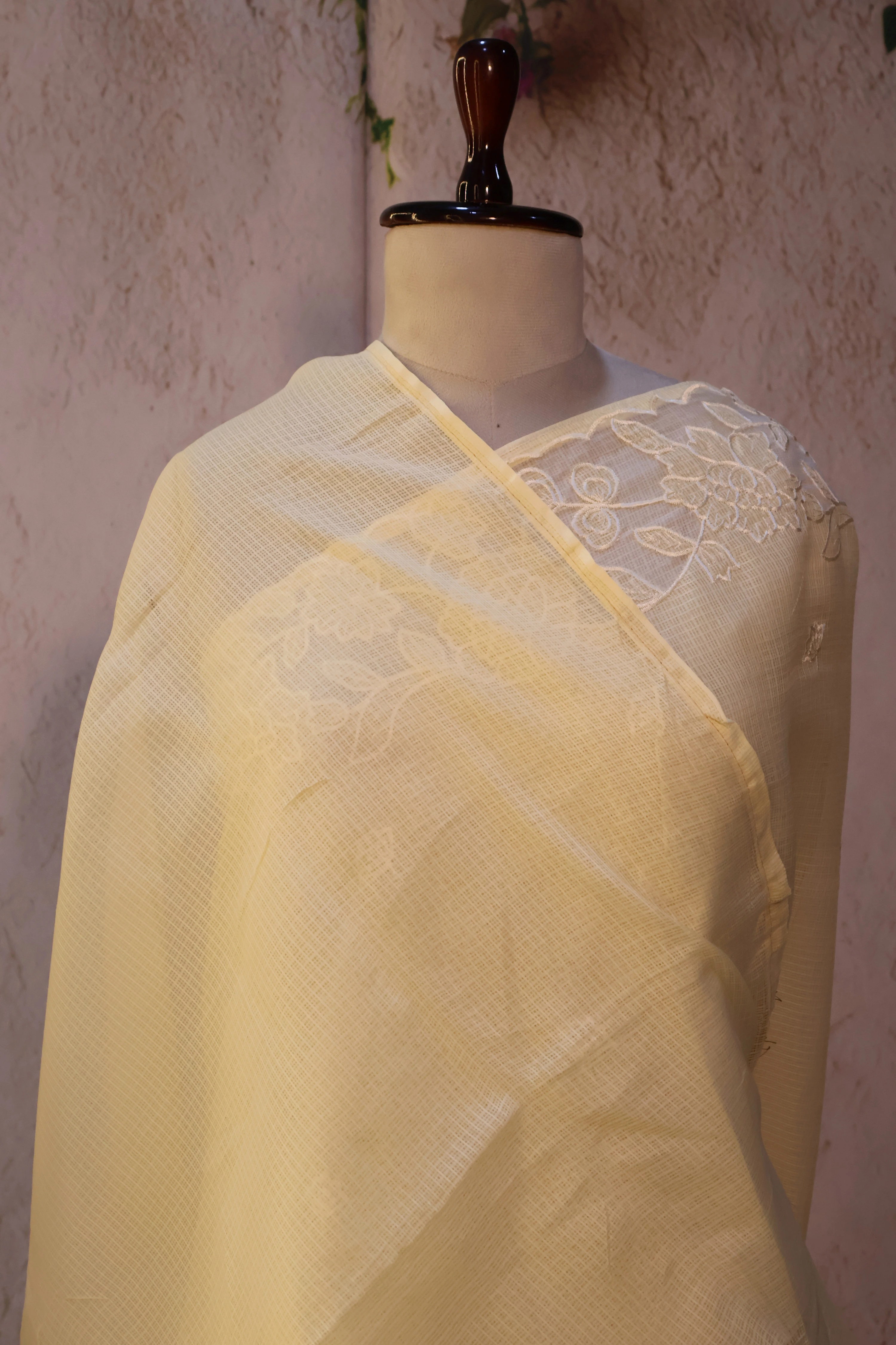 Series 2 · No. 42: the pallu, the decorated end panel that falls over the shoulder.