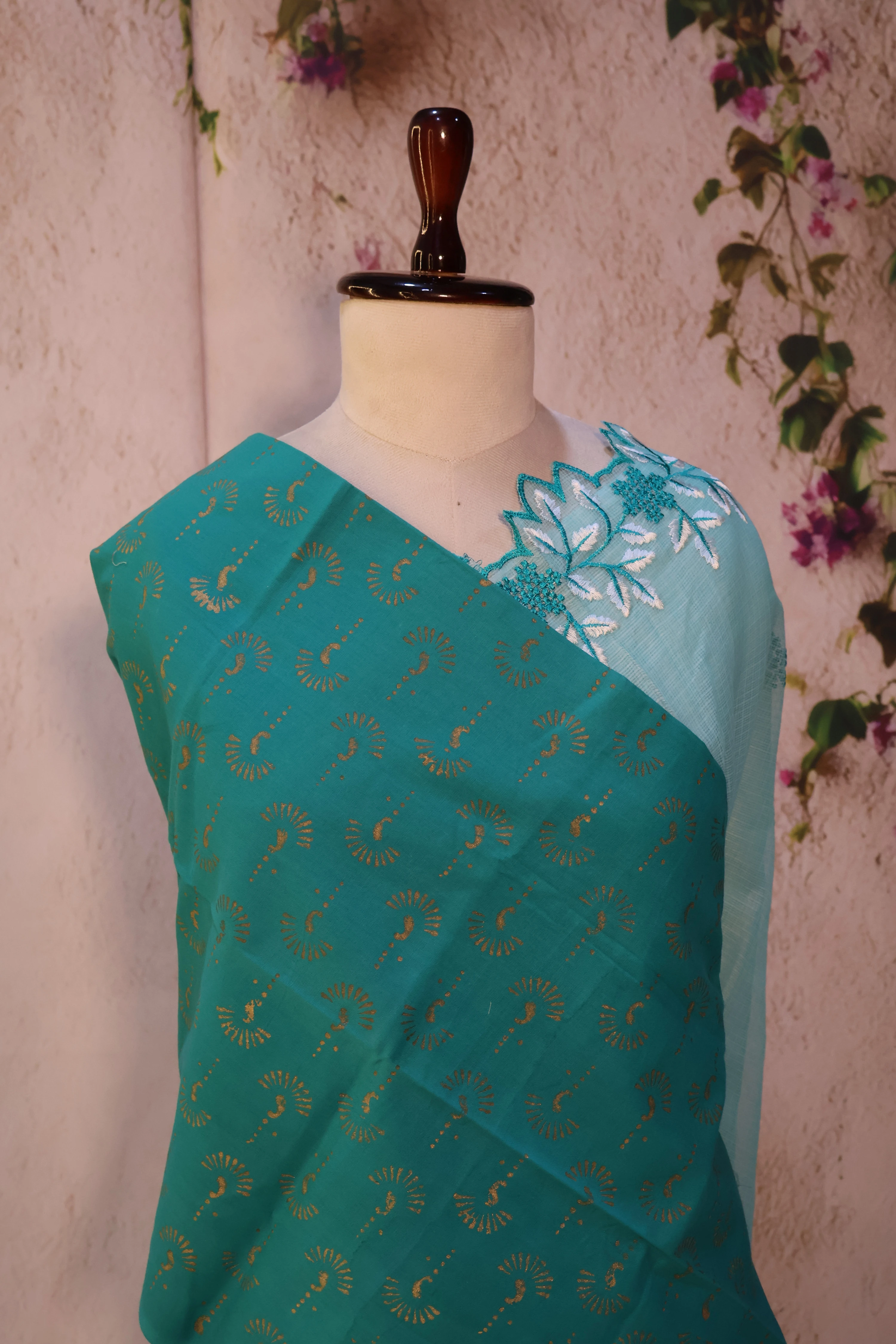 Series 2 · No. 52: the pallu, the decorated end panel that falls over the shoulder.