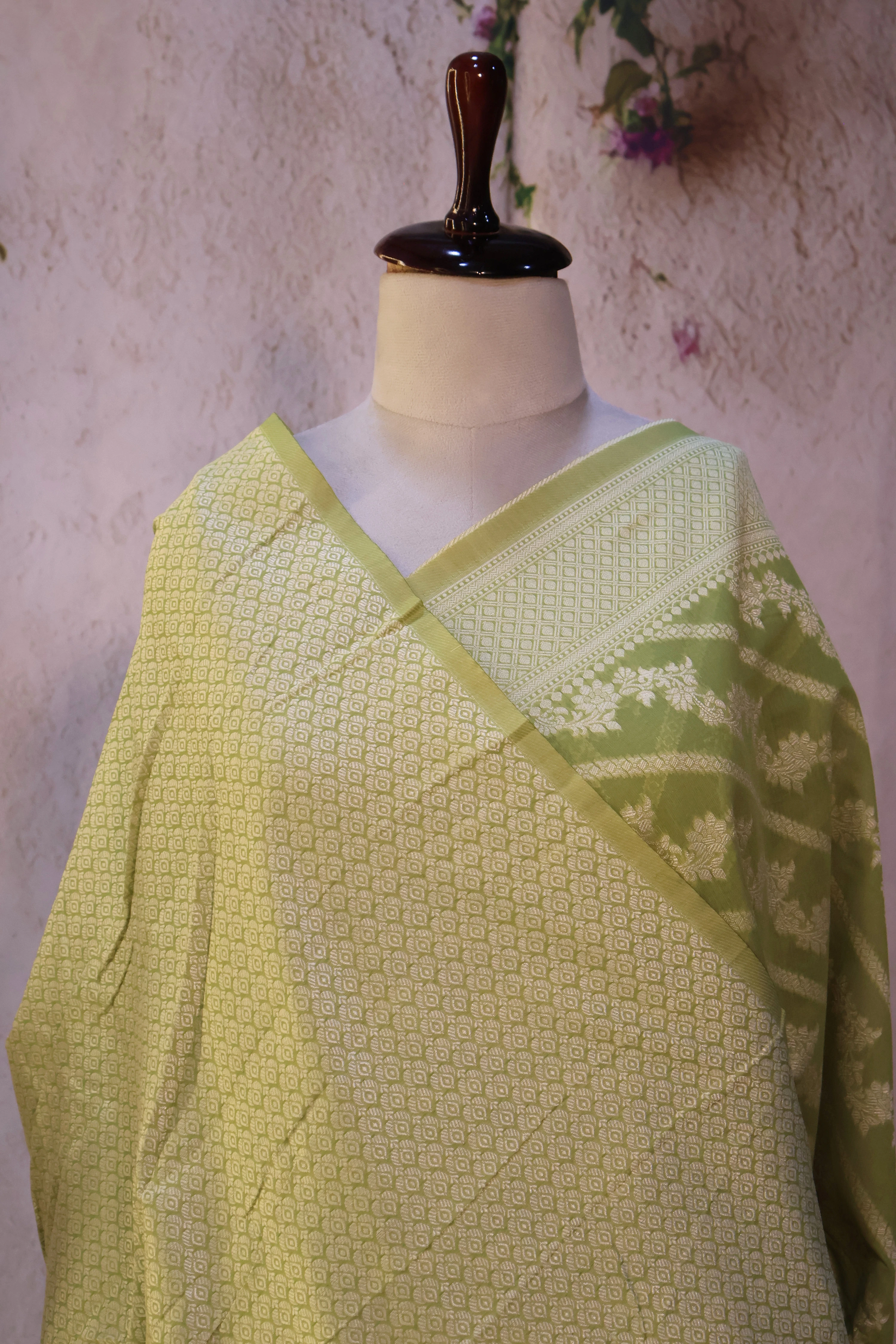 Series 2 · No. 79: the pallu, the decorated end panel that falls over the shoulder.