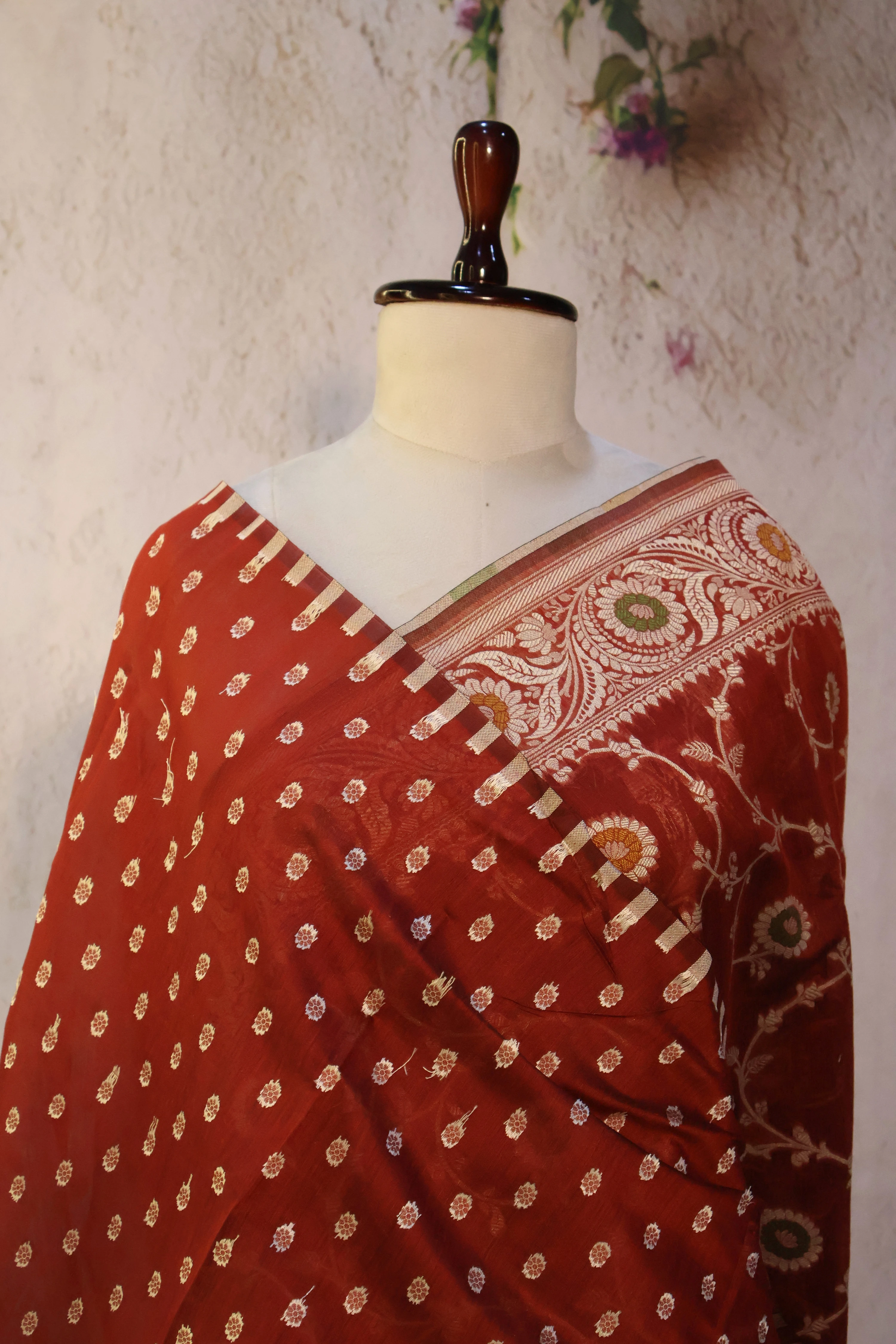 Series 2 · No. 83: the pallu, the decorated end panel that falls over the shoulder.